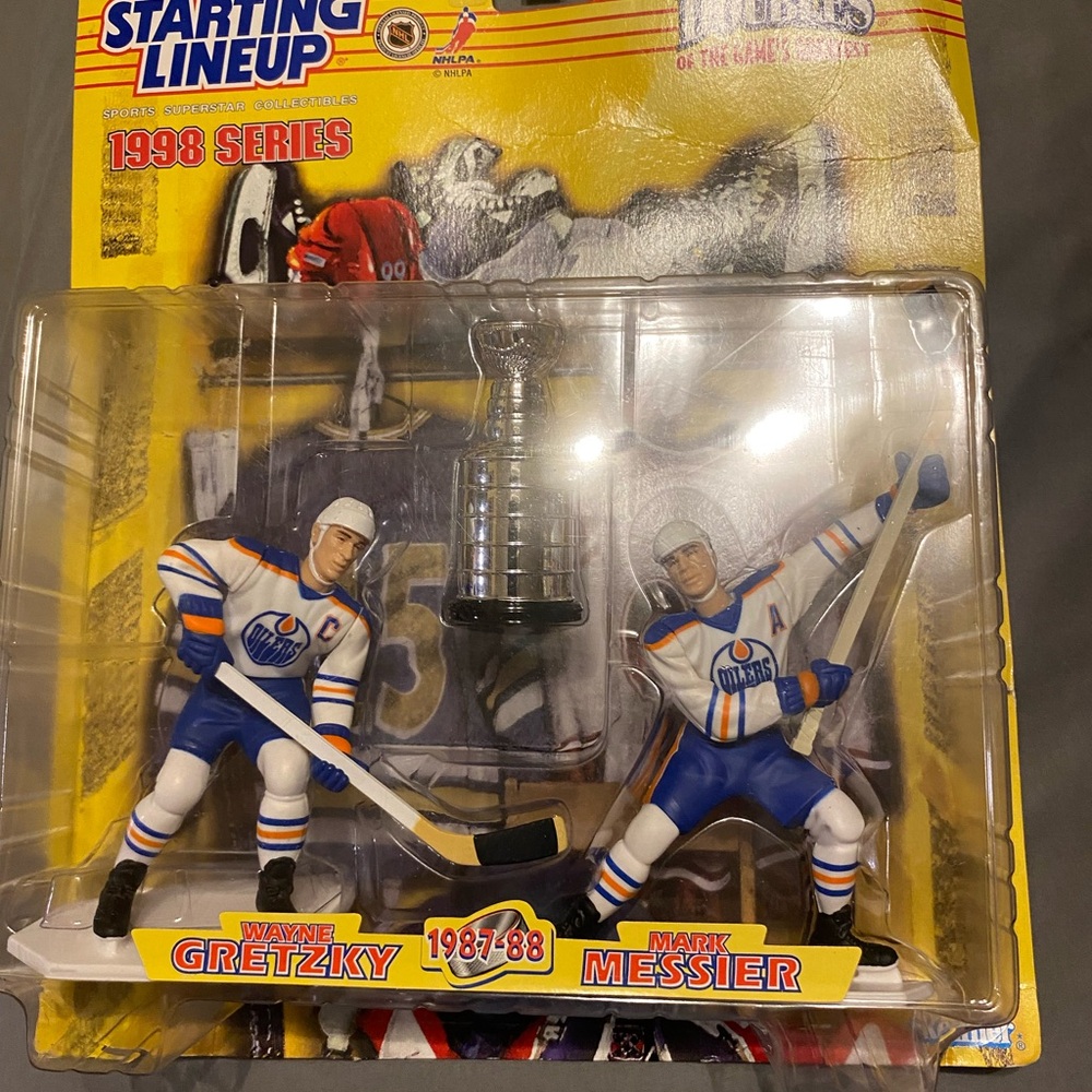 Starting Lineup 1998 Series Hockey Figures